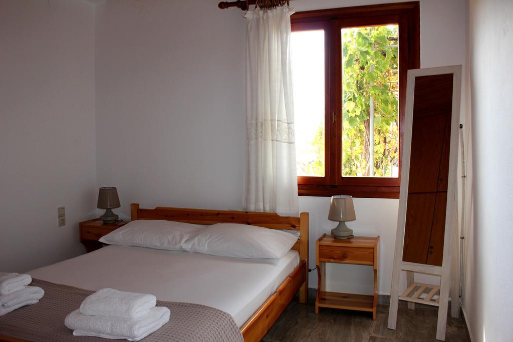 הוילה Stavrós Theros Beach House מראה חיצוני תמונה
