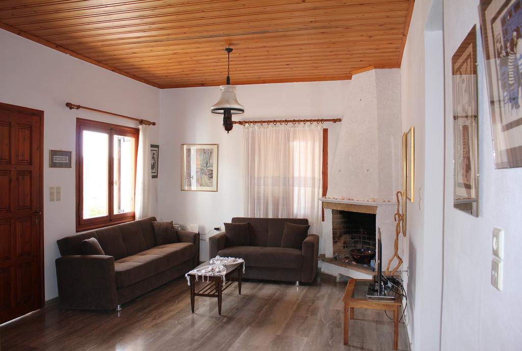 הוילה Stavrós Theros Beach House מראה חיצוני תמונה